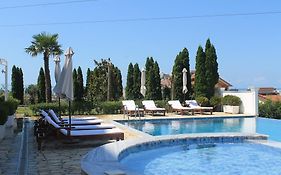 Hotel Aleksandrus Jardin